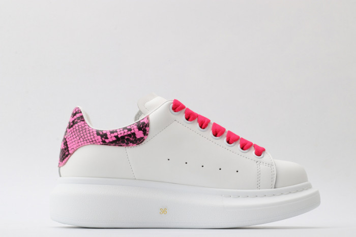 alex mcqu sneakers