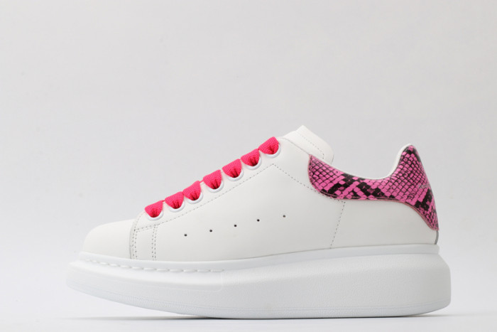 alex mcqu sneakers