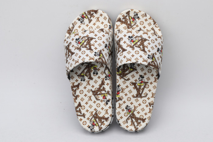 lovt sandal
