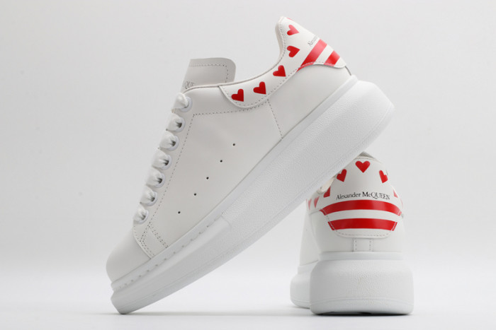 alex mcqu sneakers