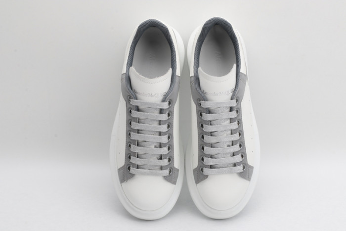 alex mcqu sneakers