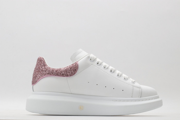 alex mcqu sneakers