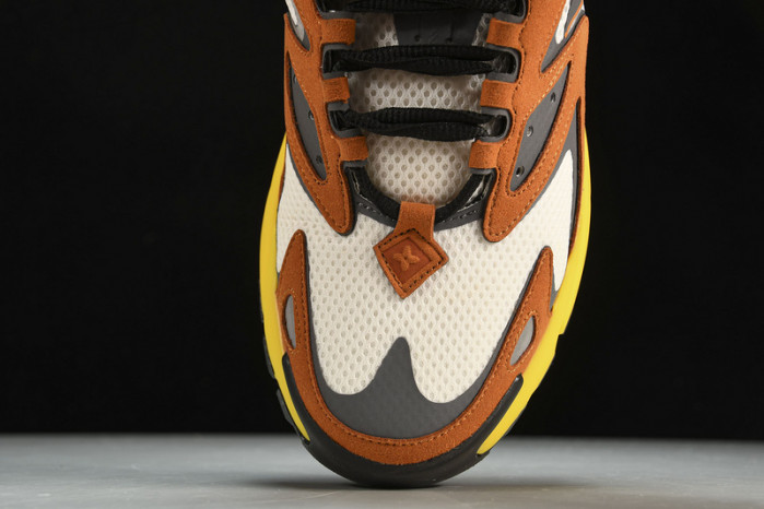 lovt sneaker