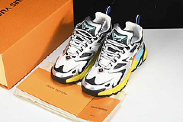 lovt sneaker