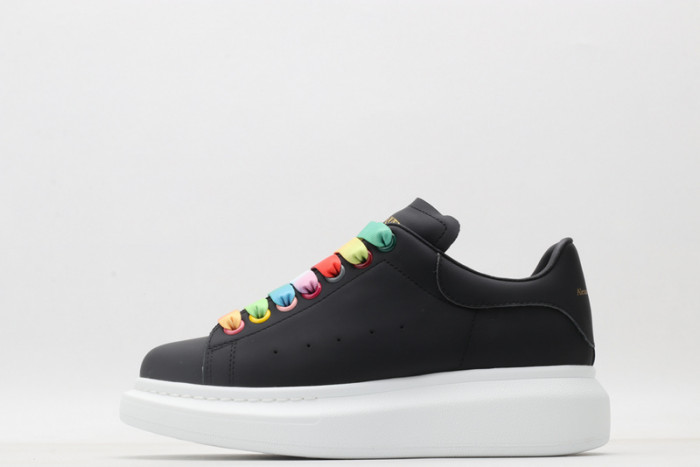 alex mcqu sneakers
