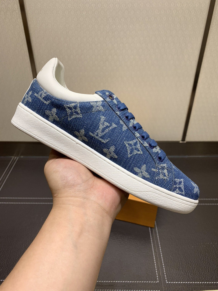 lovt sneaker