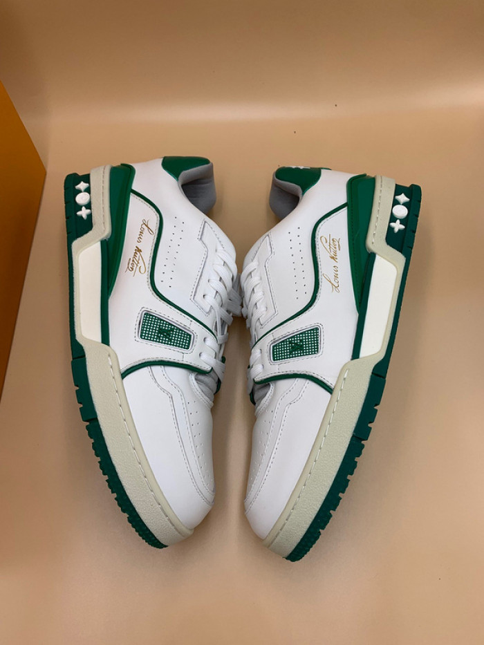 lovt sneaker