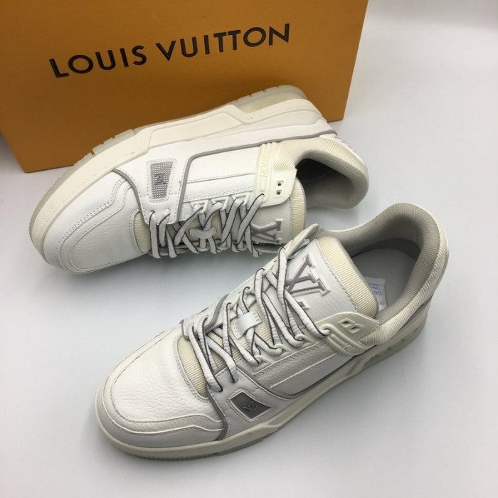 lovt sneaker