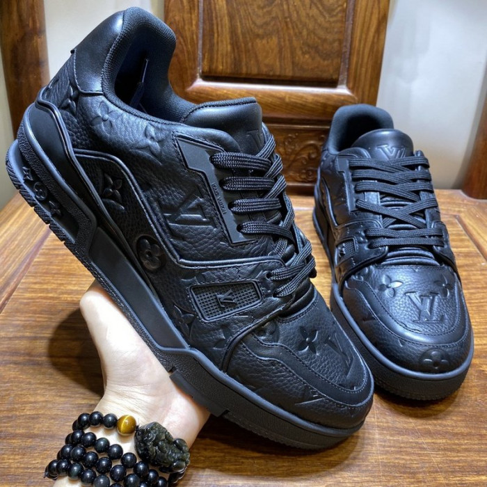 lovt sneaker