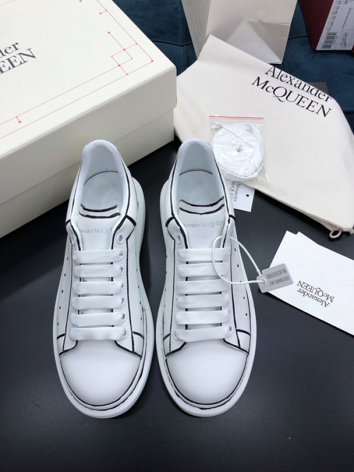 alex mcqu sneakers