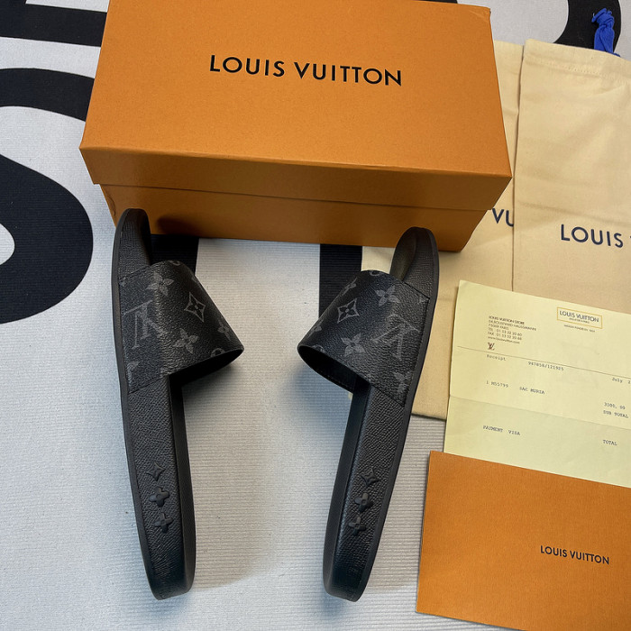 lovt sandal
