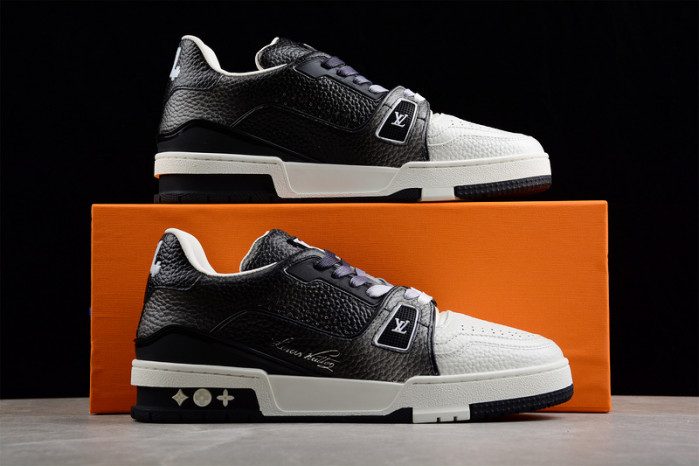 lovt sneaker