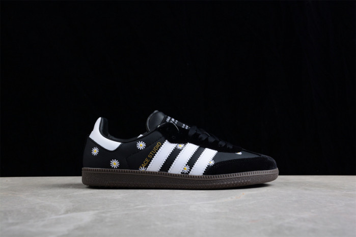 ad low-top sneaker 2303134