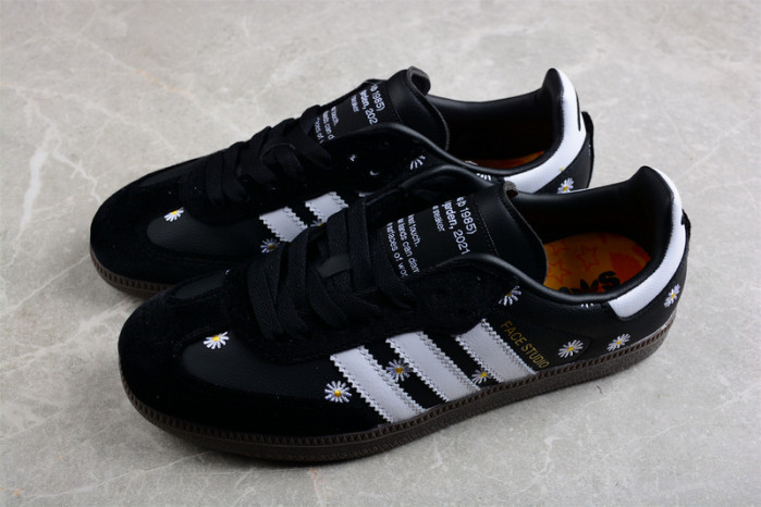ad low-top sneaker 2303134