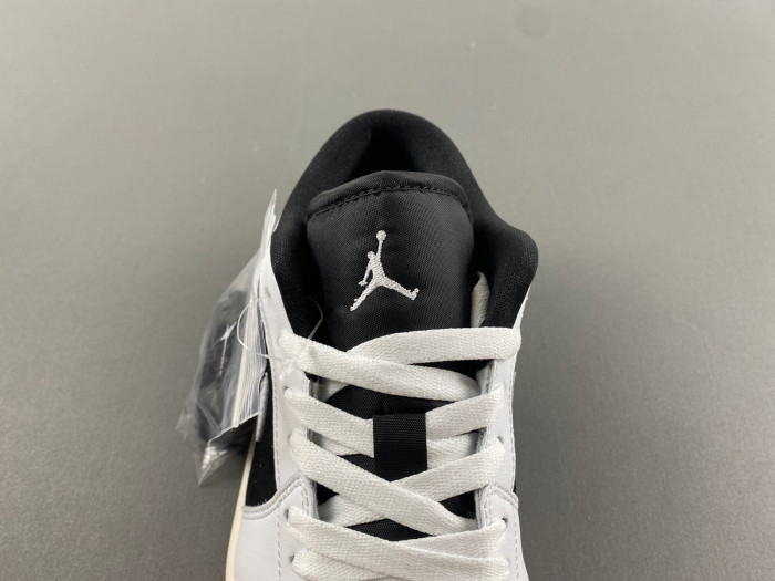 jordan 1 low quai 54 hq0764-001