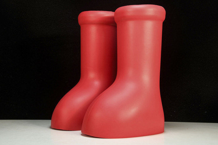 big boot 2302241
