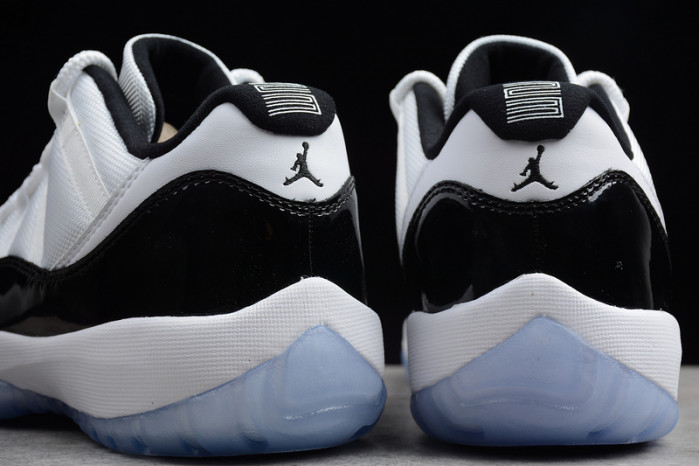 air jordan 11 low emerald 528895-007