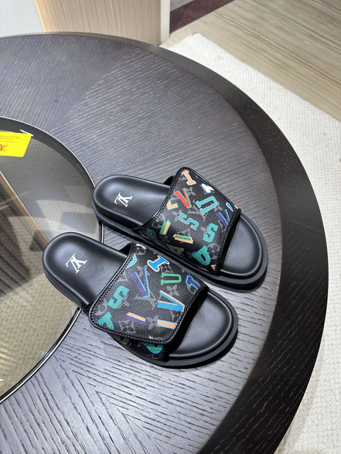 lovt sandal
