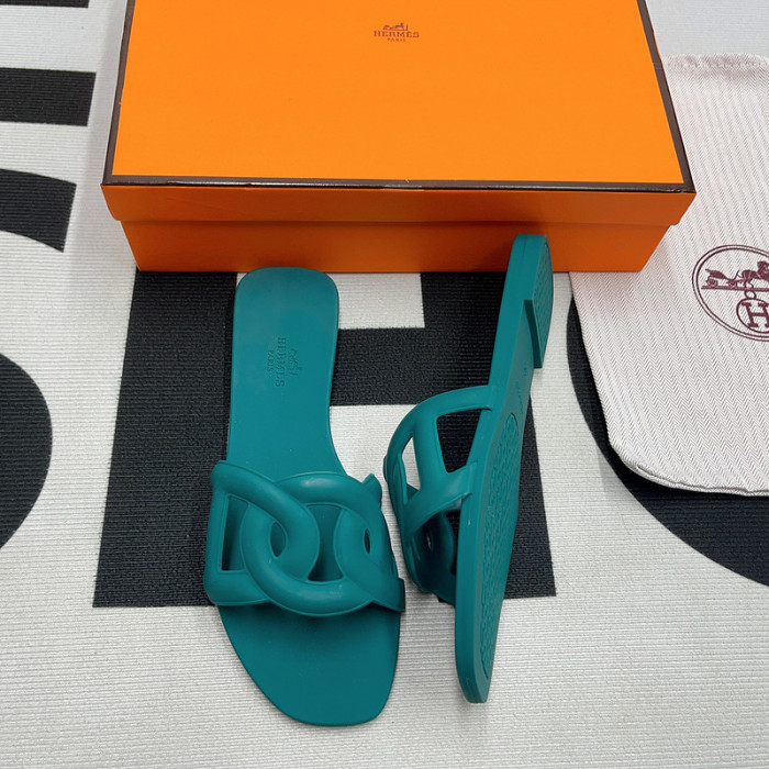 her slides 2306097