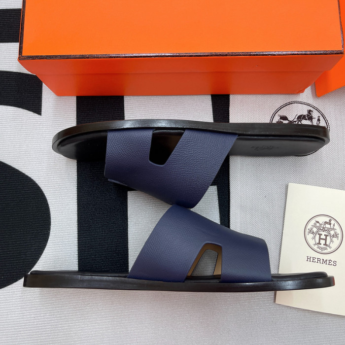 her slides 23060914