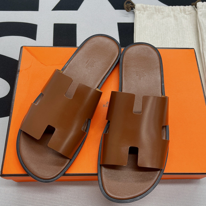 her slides 23060915