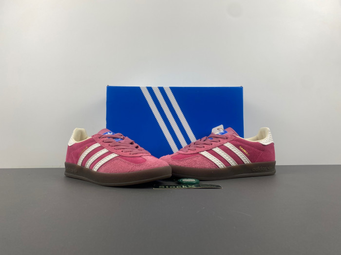 ad low-top sneaker gazelle indoor if1809
