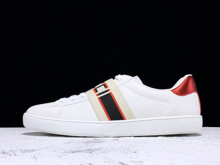 gi ace embroidered low-top sneaker h903p103