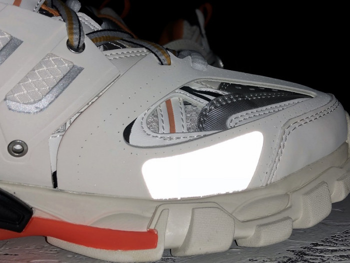 (led) bl tess s. gomma trek low sneakers white orange h903p029